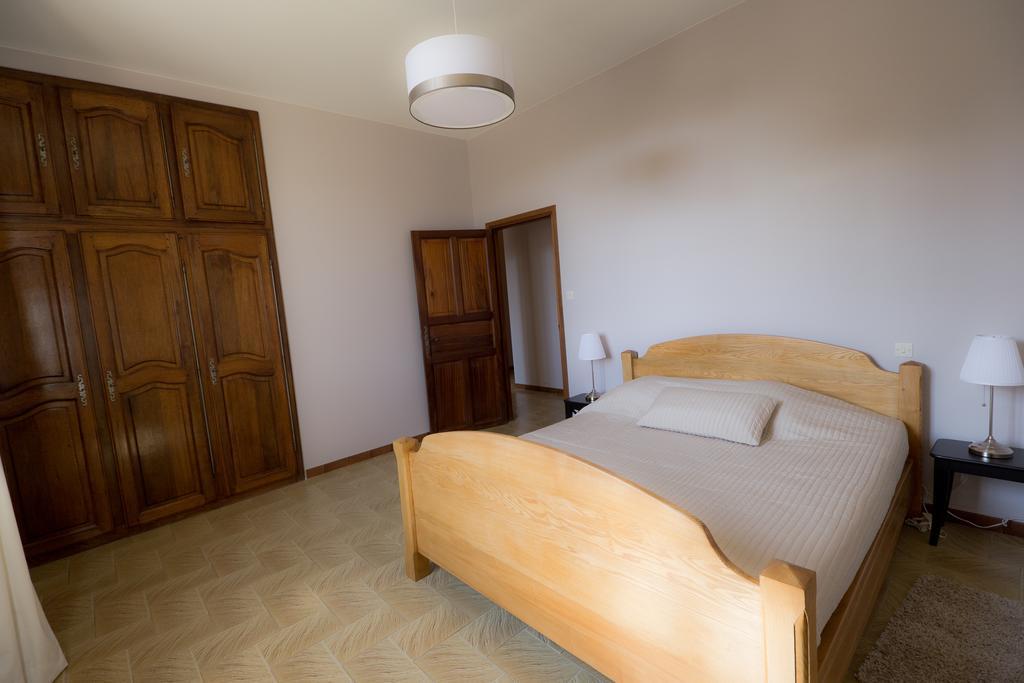 Clos Du Père Clément Visan Extérieur photo
